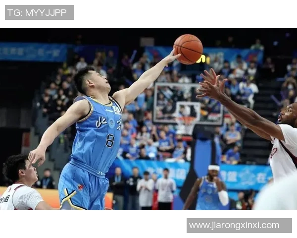 CBA焦点对决浙江稠州迎战首钢争夺季后赛席位的关键战役